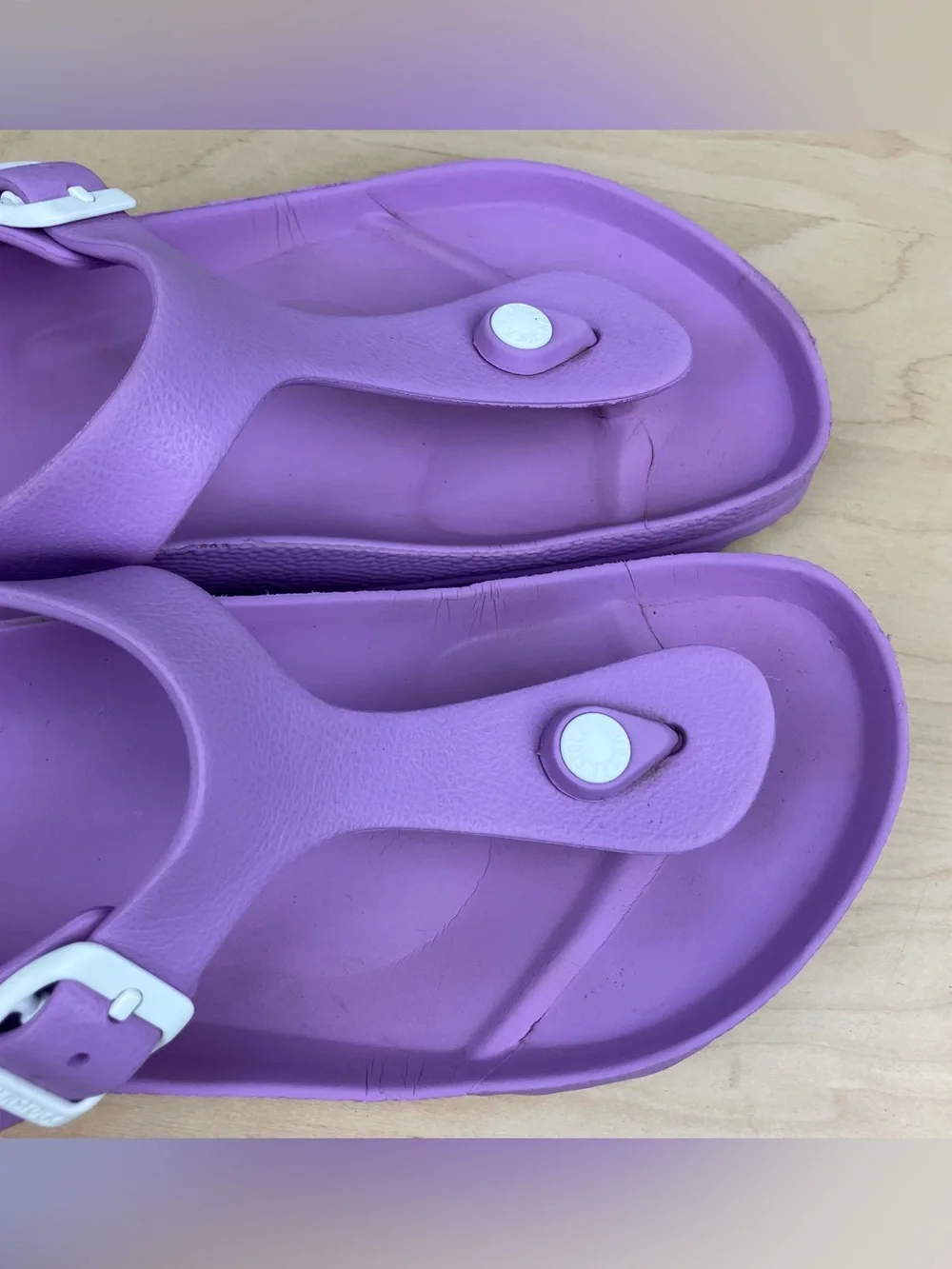 Birkenstock Women’s Size 40 / 9.0 Gizeh EVA Lavender Purple Thong Sandals